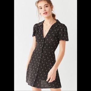 Urban Outfitters Mallory Floral Button Down Mini Dress Spring Summer Medium